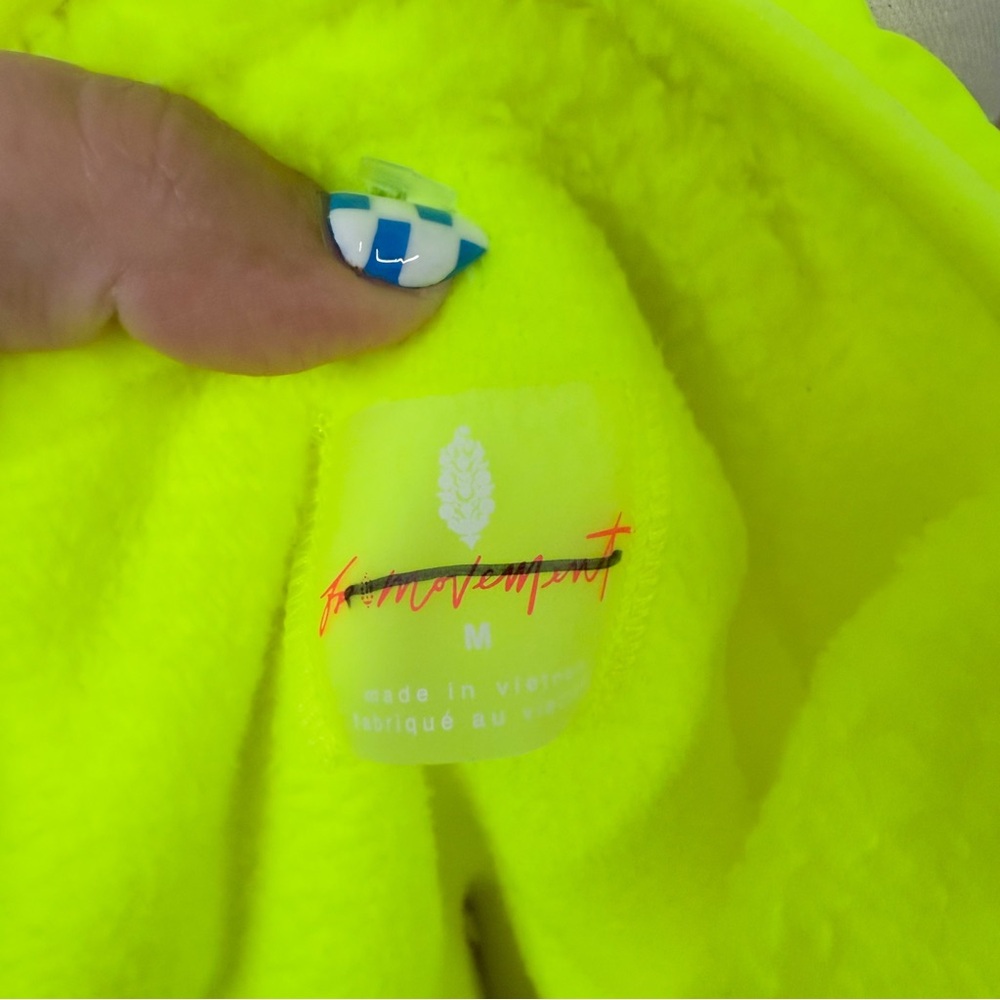 FREE PEOPLE NWOT Hit the Slopes Neon Fleece Jacket (M) - Picture 3 of 6